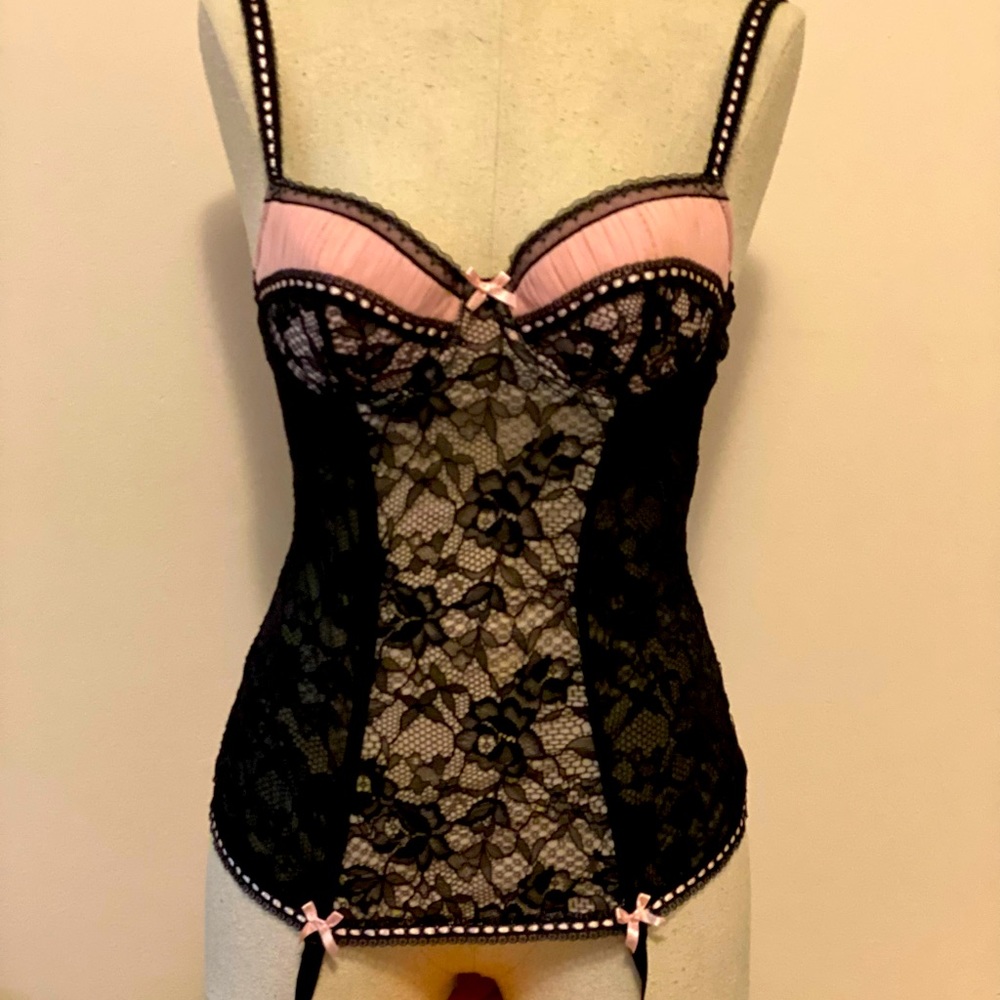 Guêpière Orcanta (French lingerie)